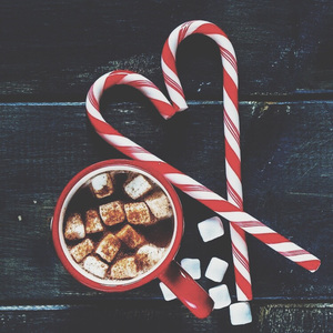 裸体裸乳被🍑免费看照片
